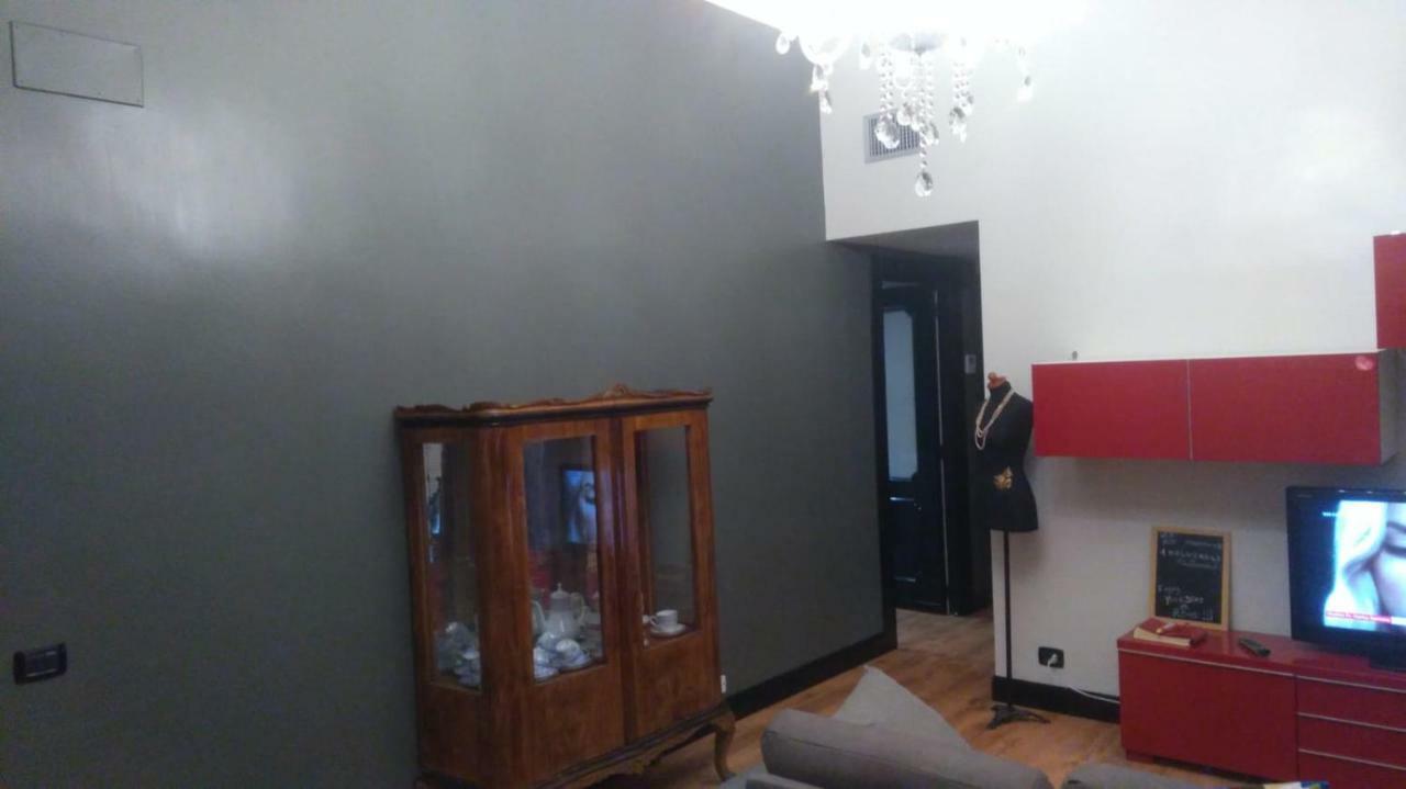 Lägenhet Yourstay@Rome Coliseum
